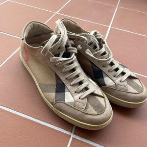 Burberry Sneakers